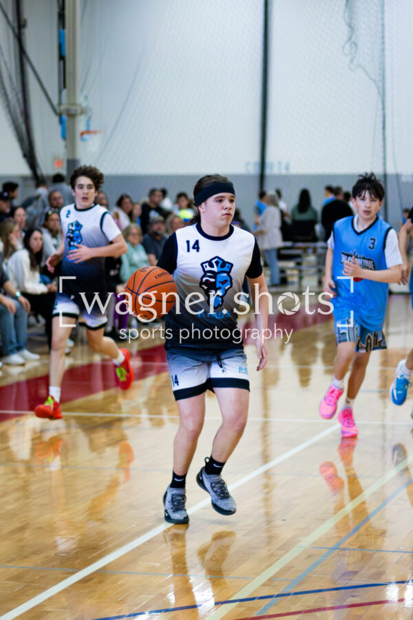 Hutton1_041225_3056ws